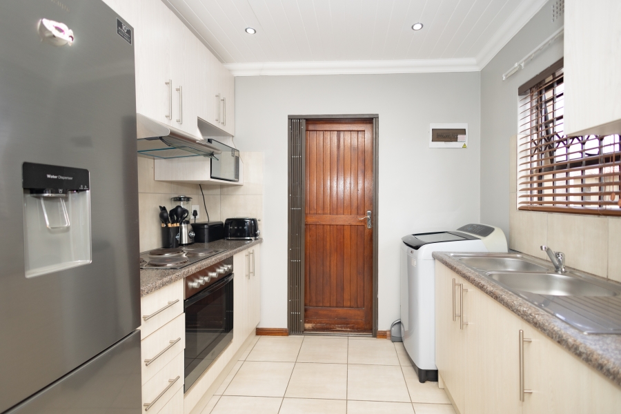 2 Bedroom Property for Sale in Camelot Western Cape